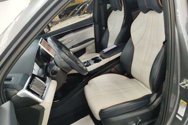 Used BYD Song PLUS New Energy 2023 Champion Edition EV 520KM Flagship Model
