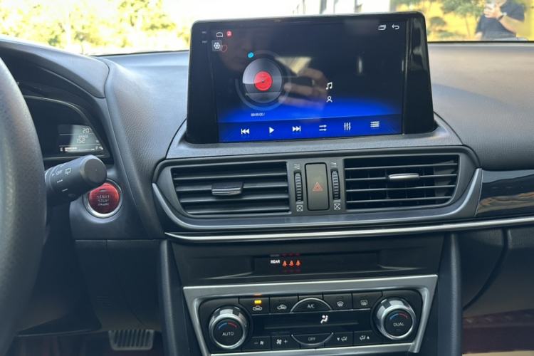 Used Mazda CX-4 2021 2.0L Automatic Two-Wheel Drive Blue Sky Dynamic Edition
