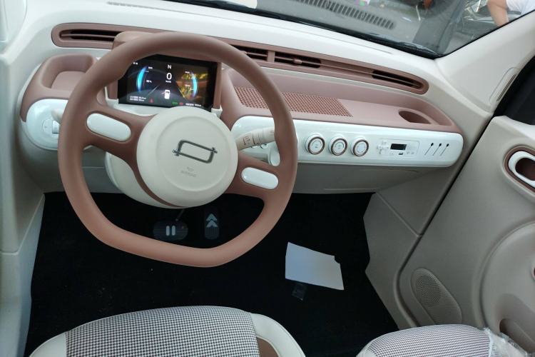 Used Bestune Pony 2025 222km Range Agile Horse
