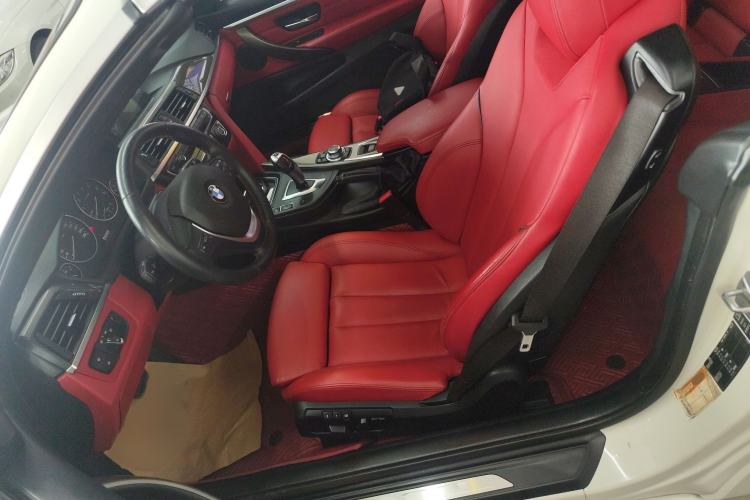 Used BMW 4 Series 2014 420i Convertible Design Line Package
