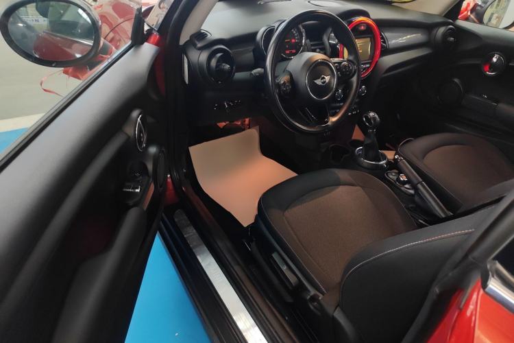 Used  MINI 2014 1.5T COOPER Fun
