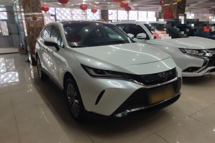 Used Toyota Harrier 2022 2.0L CVT Two-Wheel Drive Deluxe Edition