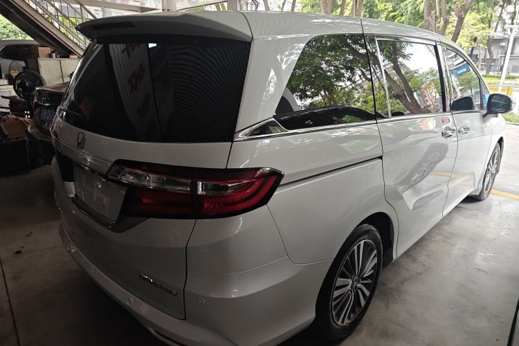 Used Honda Odyssey 2018 2.4L Supreme Edition