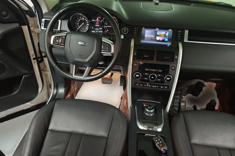 Used Land Rover Discovery Sport 2018 240 PS SE Version
