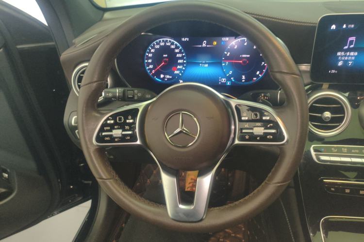 Used Mercedes-Benz GLC 2022 GLC 260 L 4MATIC Dynamic Edition
