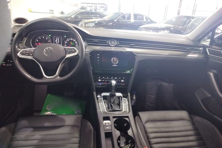 Used Volkswagen Magotan 2020 330TSI DSG Leading Model
