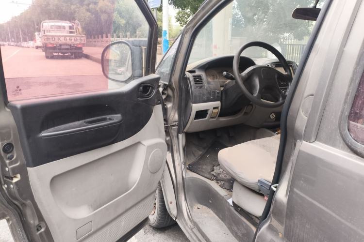 Used FORTHING Lingzhi 2014 V3 1.5L 5-seat Standard Model I