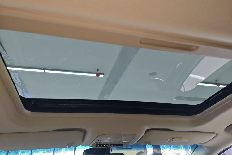 Used Buick GL8 2023 ES Lu Zun Deluxe Model
