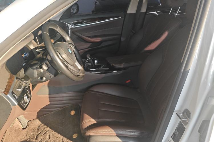 Used BMW 5 Series 2019 525Li Luxury Package