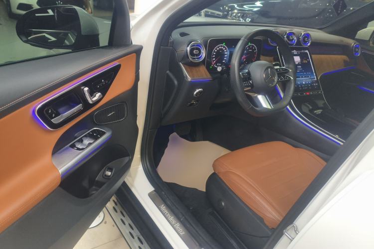 Used Mercedes-Benz GLC 2023 GLC 300 L 4MATIC Dynamic 7-Seater
