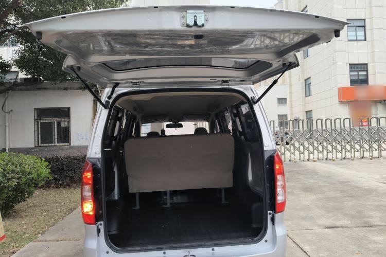 Used Wuling Hongguang V 2022 1.5L Jingqu Edition Electric-Assist LAR