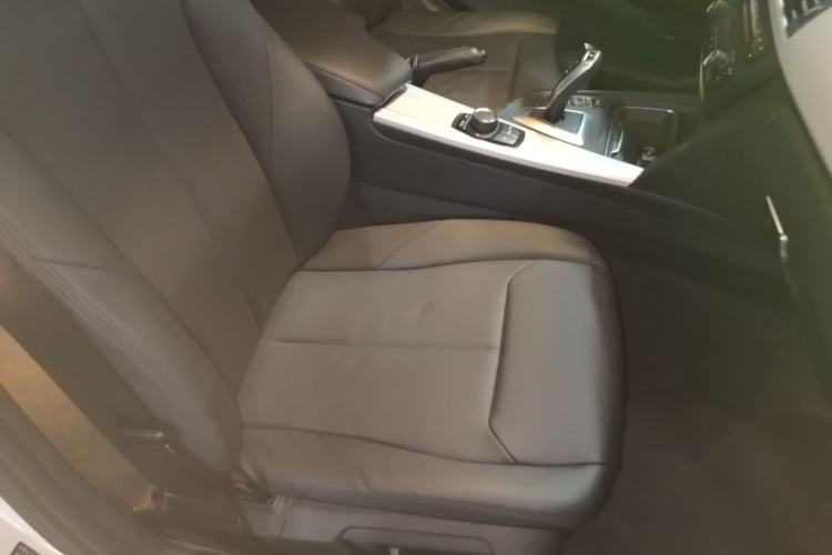 Used BMW 3 Series 2015 320Li Luxury Edition Fashion Model
