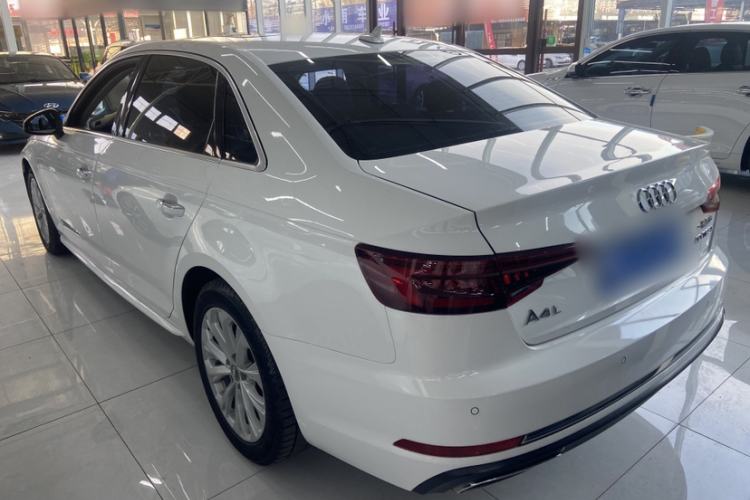 Used Audi A4L 2019 40 TFSI Ambition China VI
