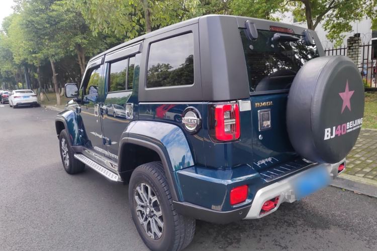 Used Beijing Auto BJ40 2019 Updated Version 2.0T Automatic All-Wheel Drive Urban Hunter Edition Premium China V Emission Standard
