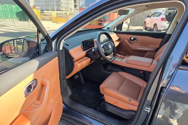 Used Leapmotor C16 2024 Range-Extended 200 Luxury Edition
