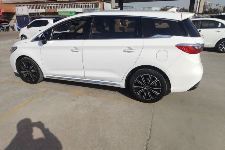 Used BYD Song MAX New Energy 2019 DM 1.5T Smart Connect Enjoyment Model 7 Seats China VI Standard