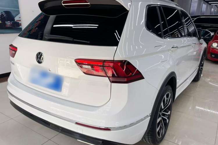 Used Volkswagen Tiguan L 2021 330TSI Automatic Two-Wheel Drive R-Line Enhanced Edition
