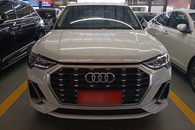 Used Audi Q3 2023 Updated 40 TFSI Fashionable and Dynamic Version
