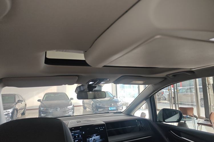 Used GAC Trumpchi M8 2024 Master Series 400T Prestige Edition