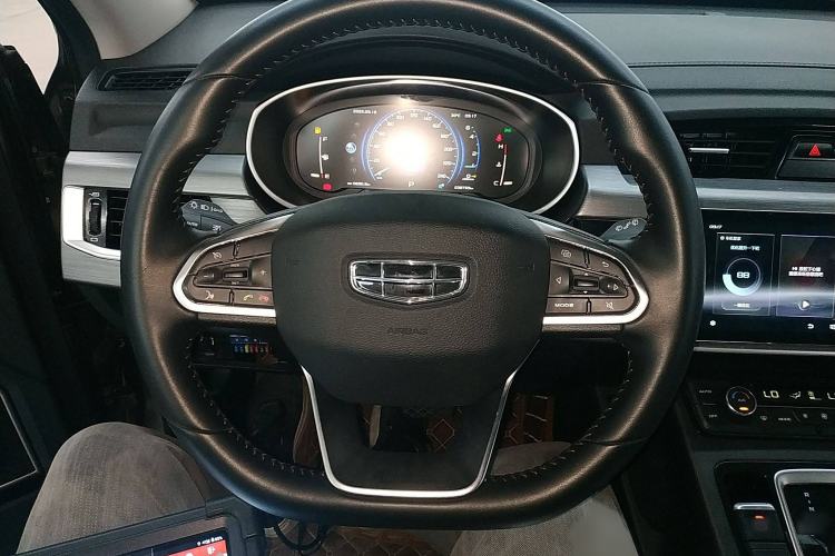 Used Geely Auto Emgrand X7 Sport 2022 1.8TD DCT Zhiya Trim
