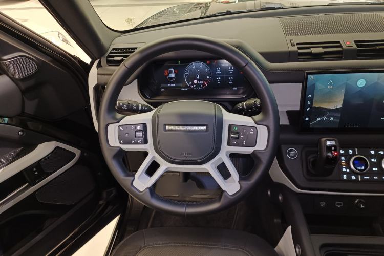 Used Land Rover Defender 2024 110 3.0T P400 X-DYNAMIC HSE
