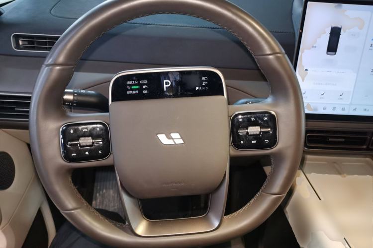 Used Li Auto MEGA 2024 Ultra Model
