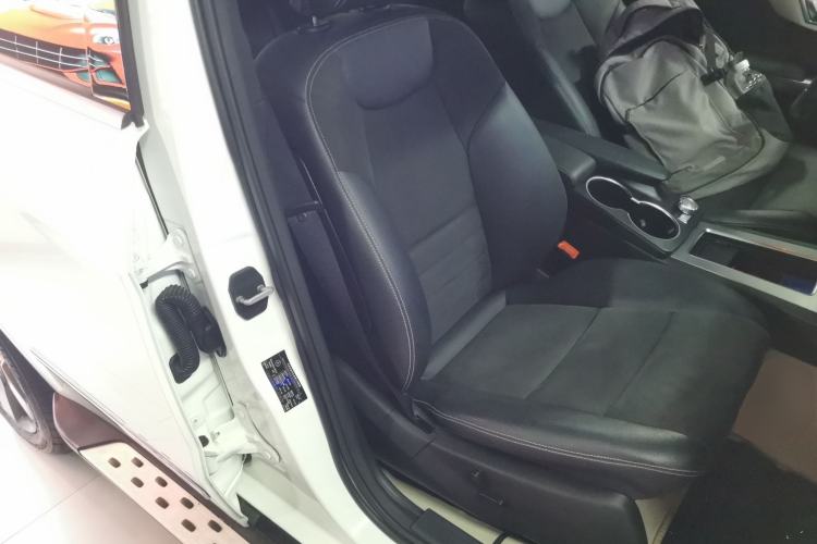 Used Mercedes-Benz GLK-Class 2015 GLK 260 4MATIC Fashion Edition Ultimate Version