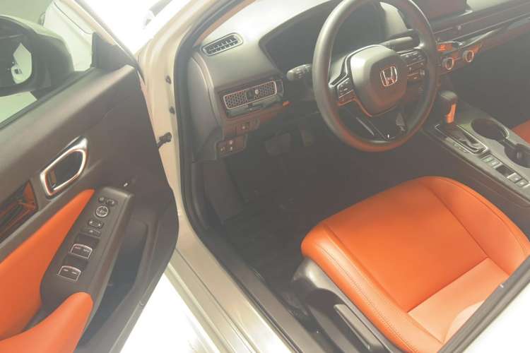 Used Honda Civic 2023 240TURBO CVT Dynamic Edition
