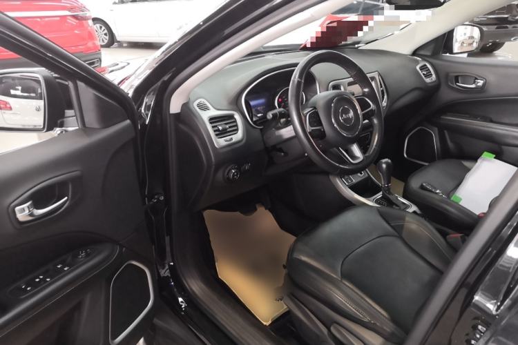 Used Jeep Compass 2017 200T Automatic Family Edition