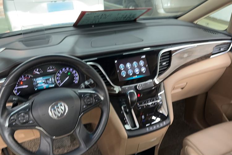 Used Buick GL8 2017 ES 28T Flagship Model China V Standard
