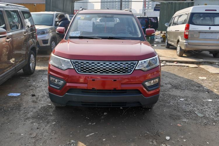 Used Oshan CX70 2017 Facelifted CX70T 1.5T Manual High-Performance Edition
