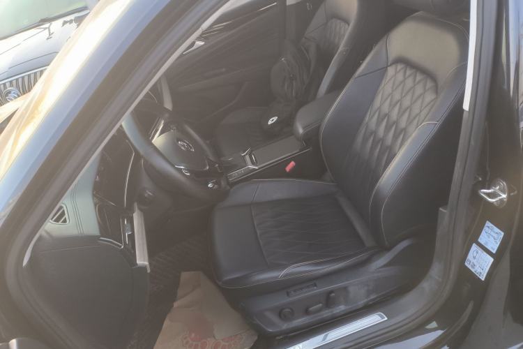 Used Volkswagen Passat 2019 330TSI Luxury Edition China V Standard
