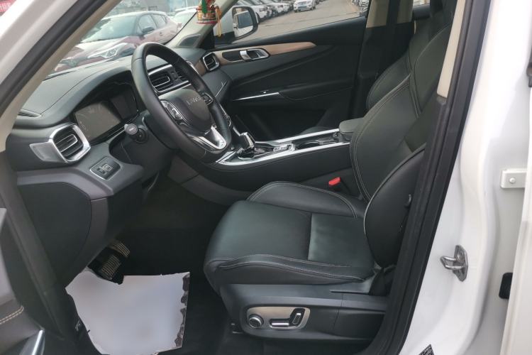 Used Lynk & Co 01 2019 2.0T Two-Wheel-Drive Pro Version China VI Standard
