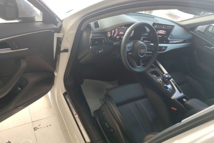 Used Audi A4L 2023 40 TFSI Fashion Dynamic Model
