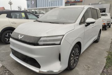 Used Wuling Wuling Starlight 730 2025 Model Pure Electric 500km Luxury Edition