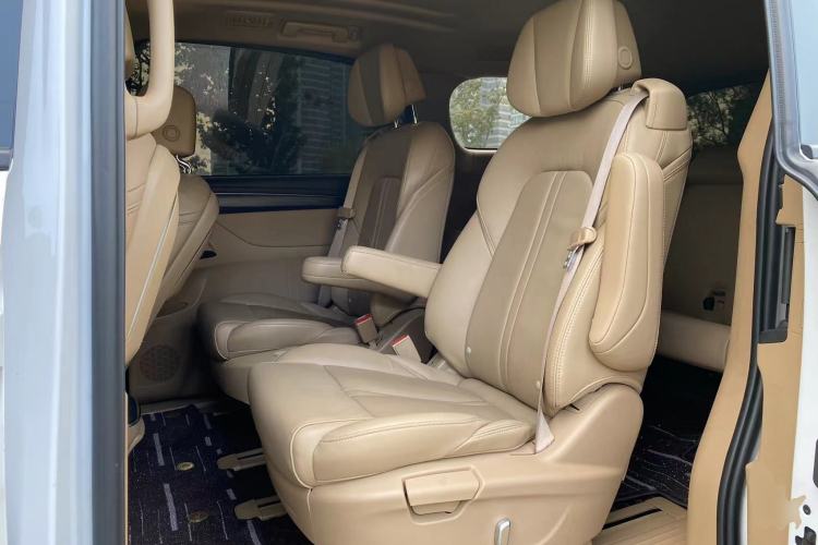 Used Buick GL8 2021 ES Land Cruiser 653T Luxury Edition
