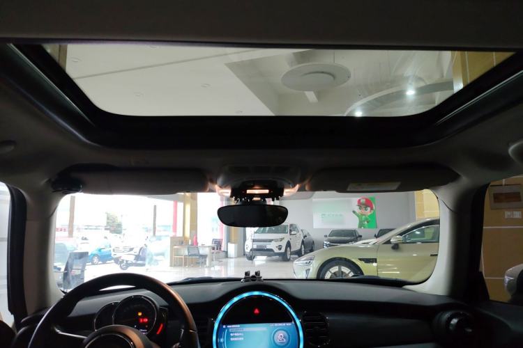 Used MINI MINI 2023 1.5T ONE
