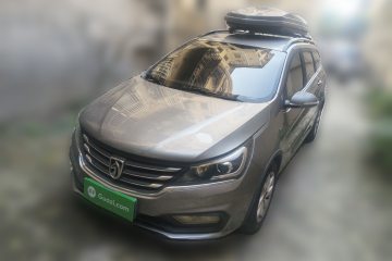 Used Baojun 310W 2017 1.5L Manual Fashion Model China V