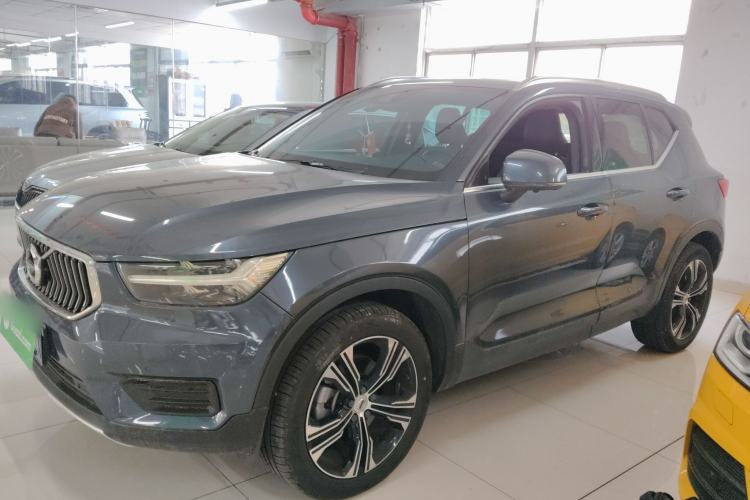 Used Volvo XC40 2022 T4 Four-Wheel Drive Smart & Luxurious Edition
