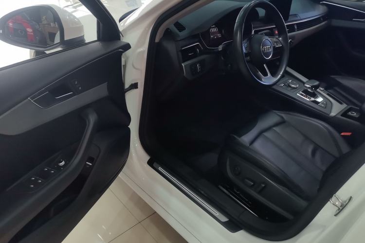 Used Audi A4L 2019 40 TFSI Ambition China VI