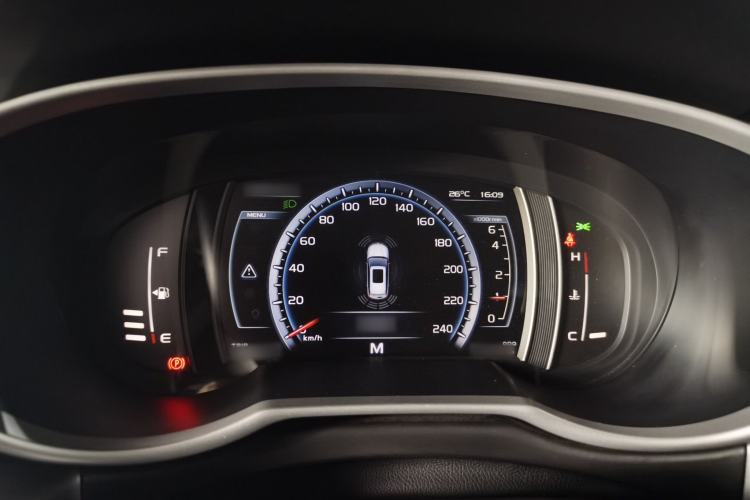 Used Geely Auto Emgrand X7 Sport 2016 2.0L Manual Smart Connect Version