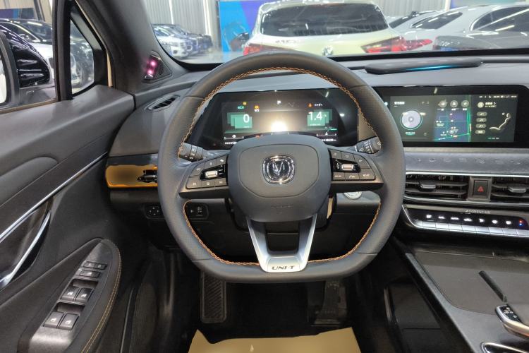 Used Changan UNI-T 2022 1.5T Prestige Version
