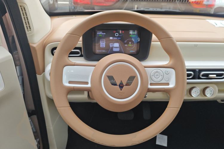 Used Wuling Hongguang MINIEV 2024 3rd Generation 215km Youth Edition
