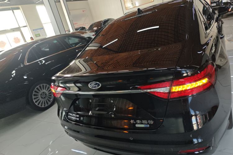 Used Ford Taurus 2019 EcoBoost 245 Premium Edition