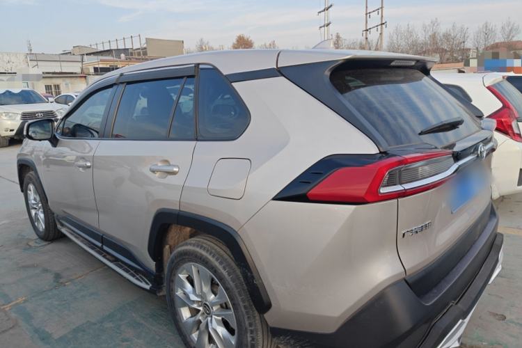 Used Toyota Wildlander 2020 2.0L CVT Two-Wheel Drive Leading Edition
