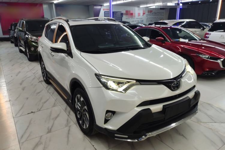 Used Toyota RAV4 2018 2.5L Automatic 4x4 Elite i Edition

