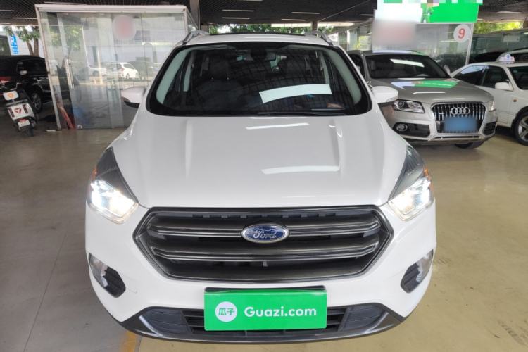 Used Ford Kuga 2019 EcoBoost 180 Two-Wheel-Drive Platinum Edition China VI Standard
