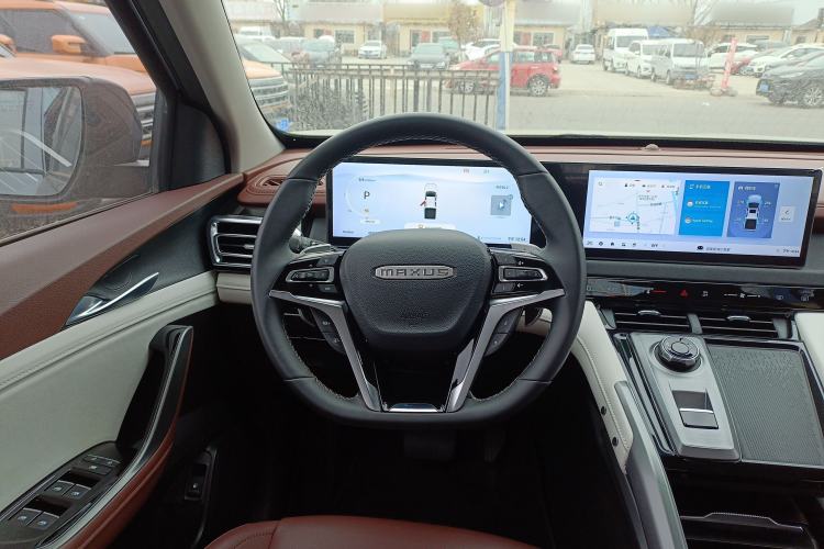 Used SAIC MAXUS Xingji 2023 Starry H 2.0T Automatic 4x4 Gasoline Luxury Edition Standard Wheelbase