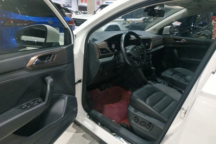 Used Volkswagen Tharu 2022 280TSI Two-Wheel-Drive Luxury Edition