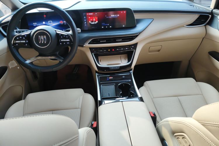 Used Buick GL8 New Energy 2025 Lu Shang Luxury Edition 7-Seater
